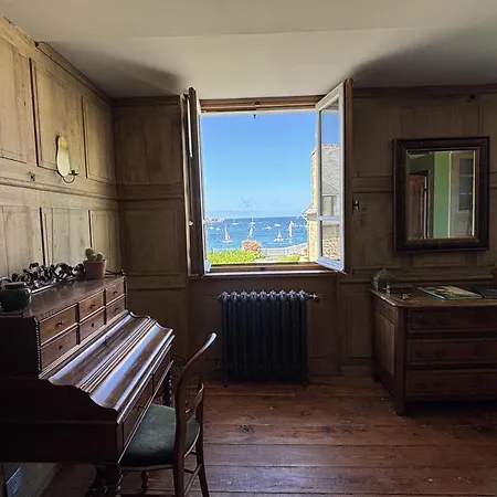 Casa vacanze Hjem Port Blanc A Breathtaking Setting Facing Th Penvénan